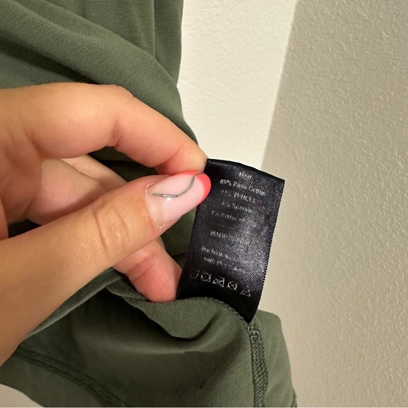 Public Rec Go To Crew T Shirt Short Sleeves Size Medium Men’s Army Green Color - Picture 8 of 8